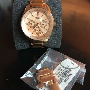 Fossil women’s boyfriend watch